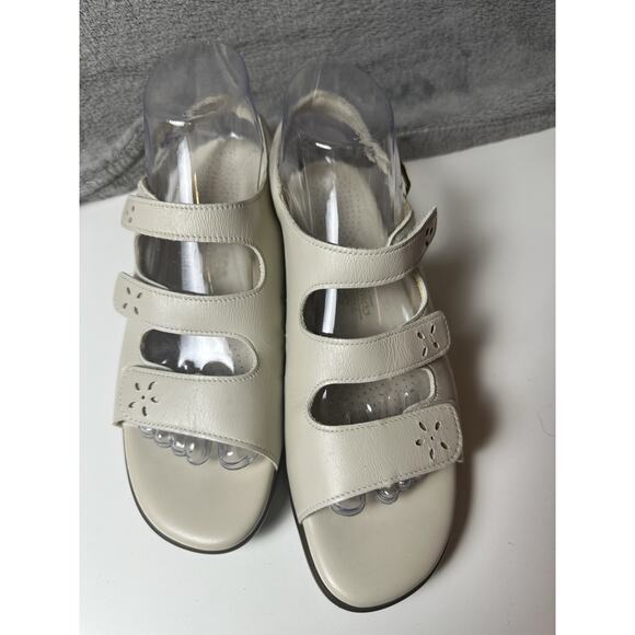 SAS Tripad Womens Cream Tan Bone Taupe Leather Three Strap Comfort Sandals 8.5 - Picture 9 of 16